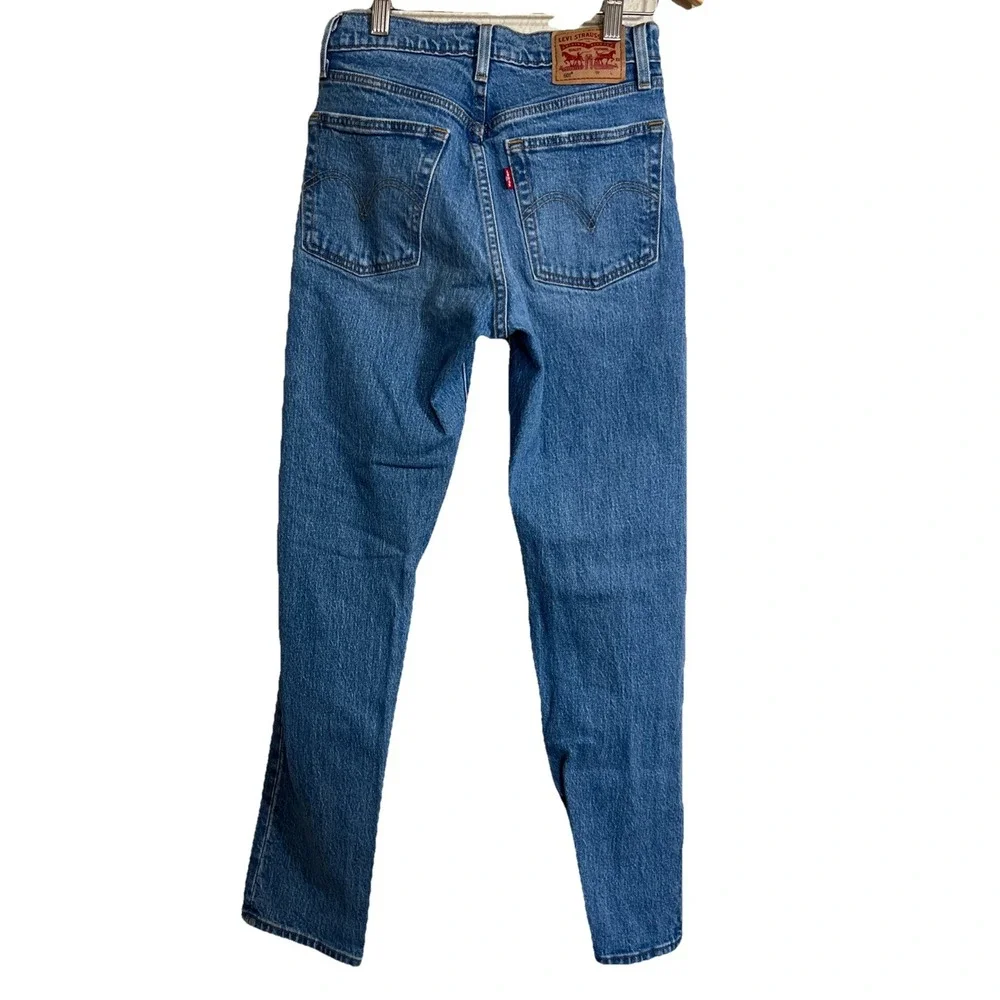 Levis ** please